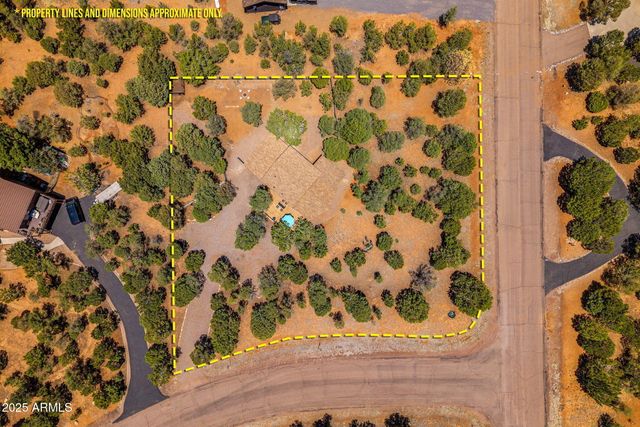 2796 CHANDELLE Lane, Overgaard, AZ 85933