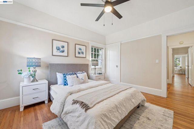 1915 Alameda Ave, Alameda, CA 94501