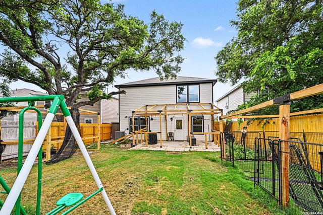13745 Crossbow Rdg, San Antonio, TX 78253
