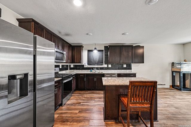13745 Crossbow Rdg, San Antonio, TX 78253