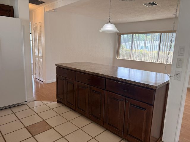 5539 7TH AVENUE N, St Petersburg, FL 33710