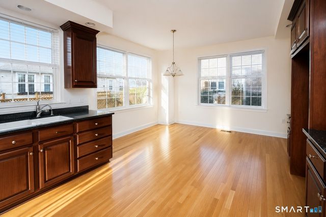 129 Park Street, New Canaan, CT 06840