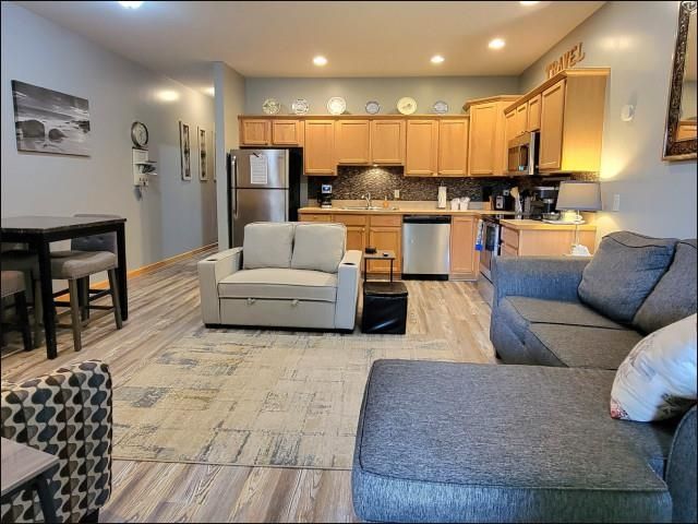 2100 W Schuss Mountain Drive, Custer Twp, MI 49615