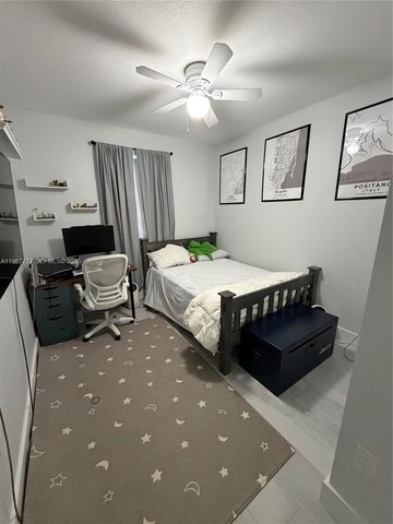 11536 NW 43rd Ter, Doral, FL 33178