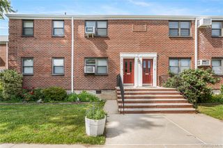 168-01 18th Avenue 3-135, Whitestone, NY 11357