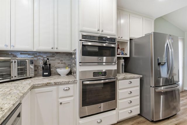 12427 Terrace View Ct, Waterford, CA 95386