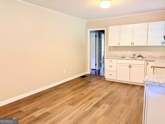 210 Orchard Drive, Commerce, GA 30529