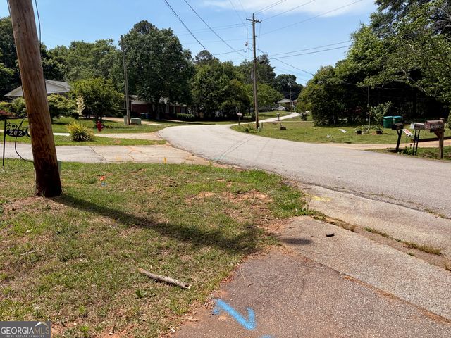 210 Orchard Drive, Commerce, GA 30529