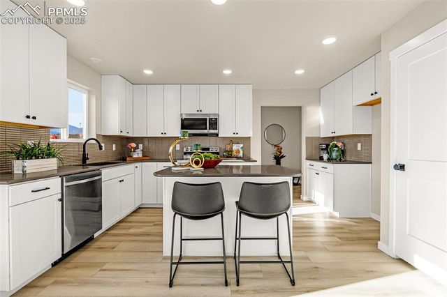 701 Little Bear Grove, Colorado Springs, CO 80907