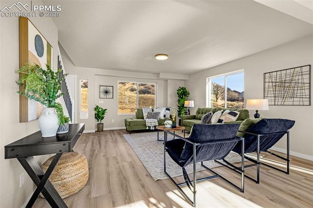 701 Little Bear Grove, Colorado Springs, CO 80907