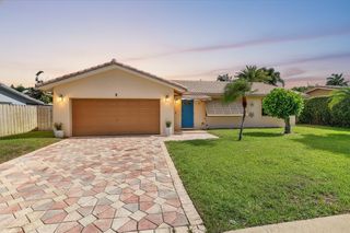 7 Tam O Shanter Lane, Boca Raton, FL 33431