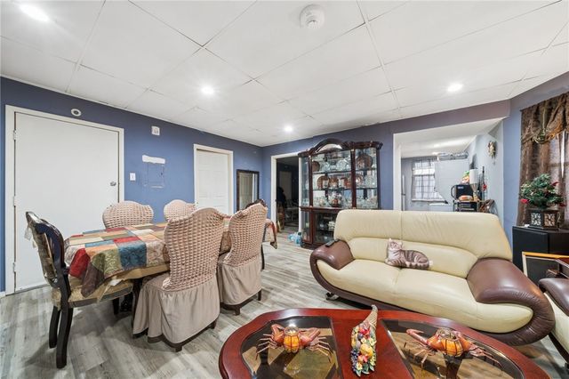 5715 E Liberty Blvd, East Liberty, PA 15206