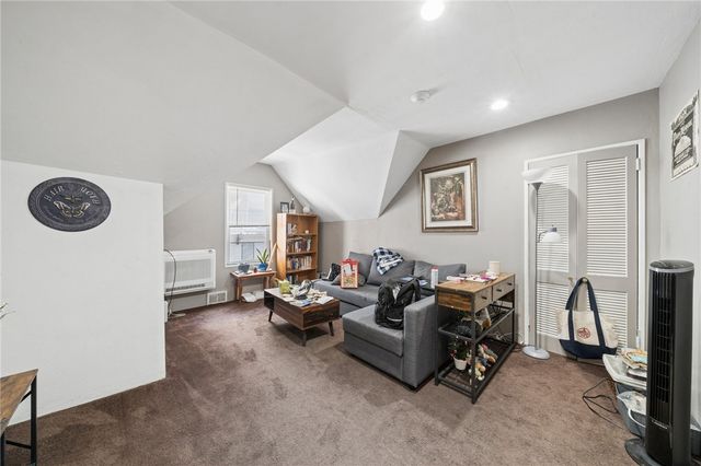 5715 E Liberty Blvd, East Liberty, PA 15206