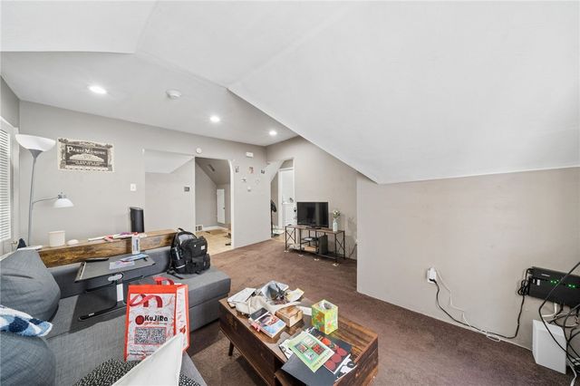 5715 E Liberty Blvd, East Liberty, PA 15206