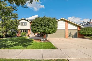 17813 Westbrook Drive, Orland Park, IL 60467