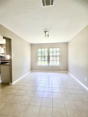 4802 Kleinmeadow Court, Houston, TX 77066