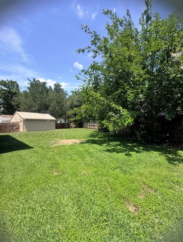 4802 Kleinmeadow Court, Houston, TX 77066