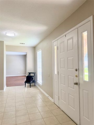 4802 Kleinmeadow Court, Houston, TX 77066