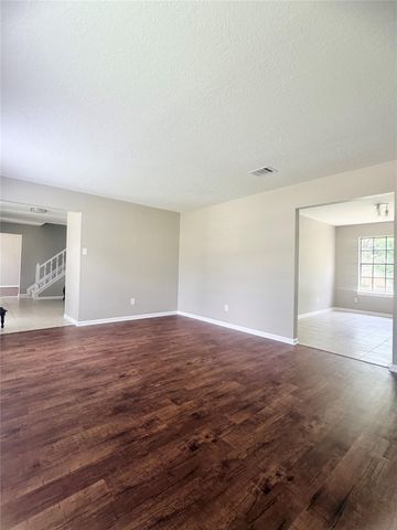 4802 Kleinmeadow Court, Houston, TX 77066