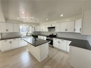 564 W Macarthur 3, San Pedro, CA 90731