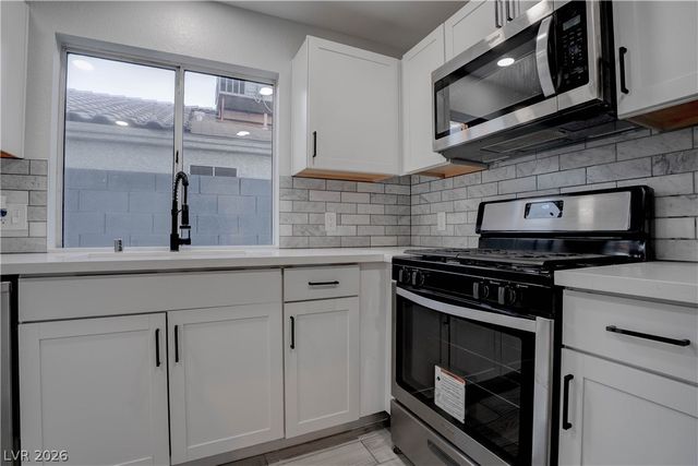 7224 Single Pine Drive, Las Vegas, NV 89128