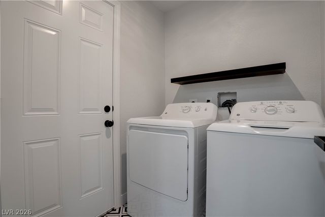 7224 Single Pine Drive, Las Vegas, NV 89128