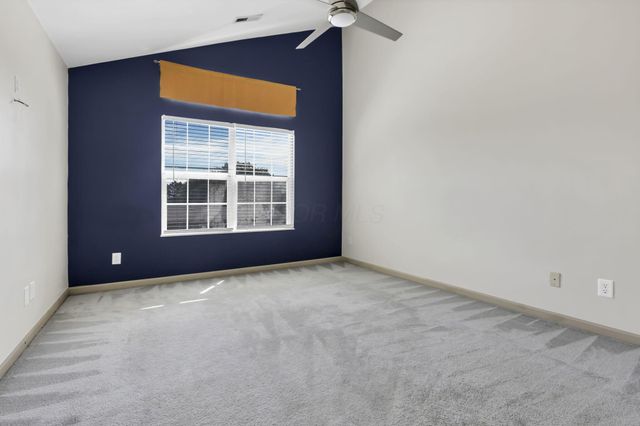 2573 Rustling Oak Boulevard, Hilliard, OH 43026