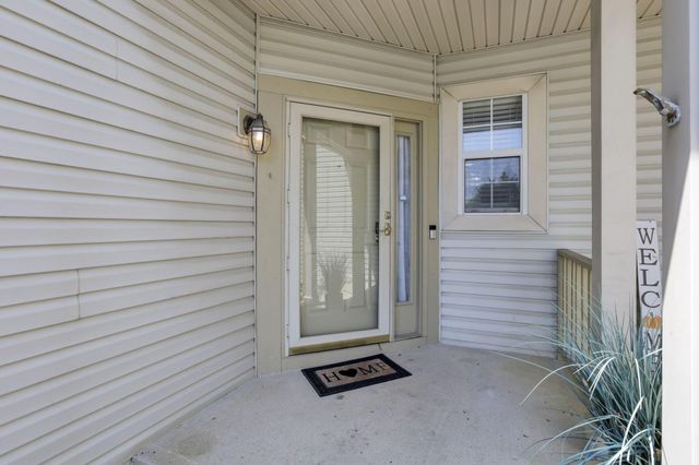 2573 Rustling Oak Boulevard, Hilliard, OH 43026