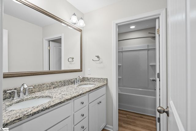 148 Strongridge Trail, Simpsonville, SC 29681