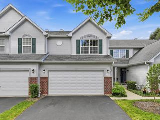 1327 Filly Lane, Bartlett, IL 60103