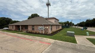 2335 N Elm Street, Denton, TX 76201