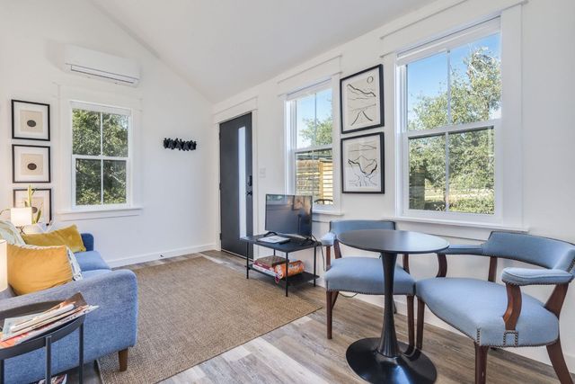 11309 Zyle LN, Austin, TX 78737