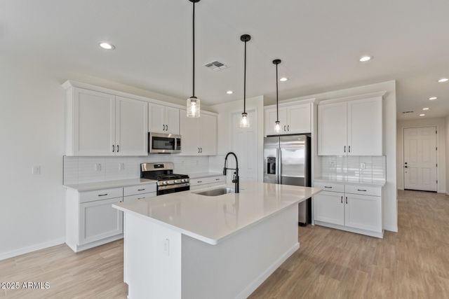 11420 S 50TH Lane, Laveen, AZ 85339