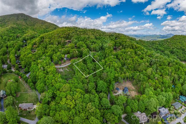 391 Valley View Drive, Maggie Valley, NC 28751