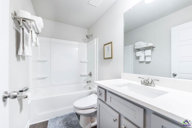 100 Davids Place Drive, Warner Robins, GA 31088