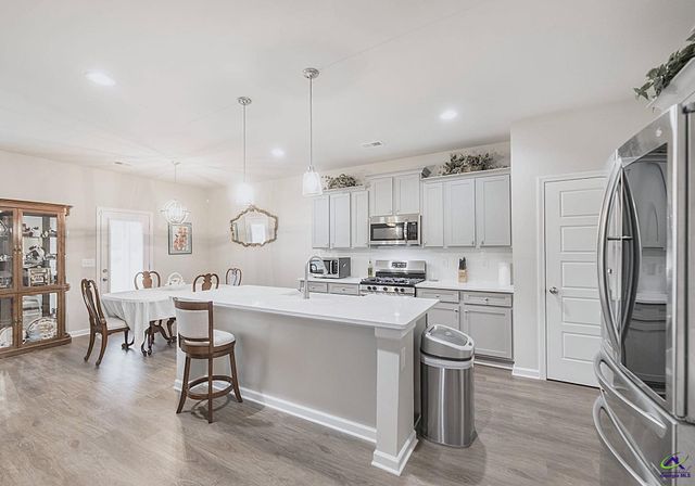 100 Davids Place Drive, Warner Robins, GA 31088