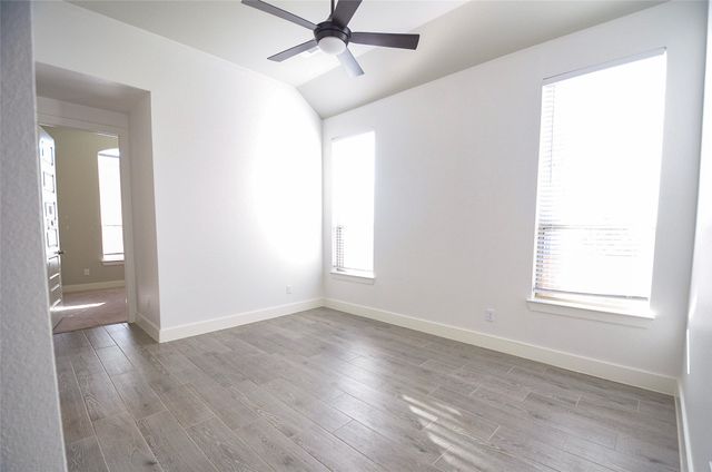 1121 Bridle Path Drive, Aubrey, TX 76227