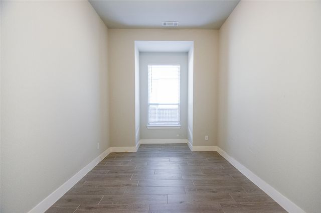 1121 Bridle Path Drive, Aubrey, TX 76227