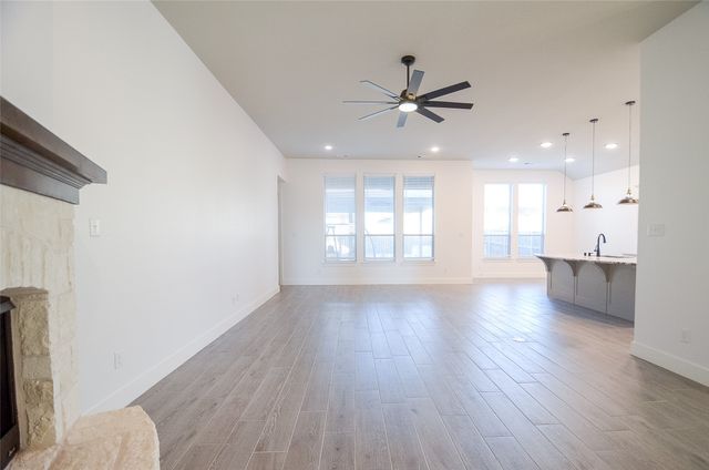 1121 Bridle Path Drive, Aubrey, TX 76227