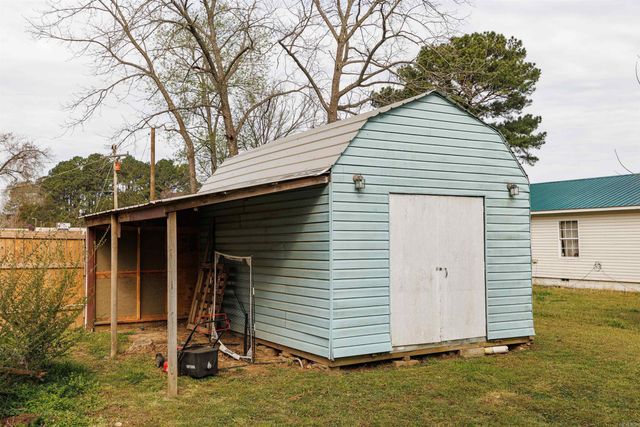 65 Mulberry Street, Quitman, AR 72131