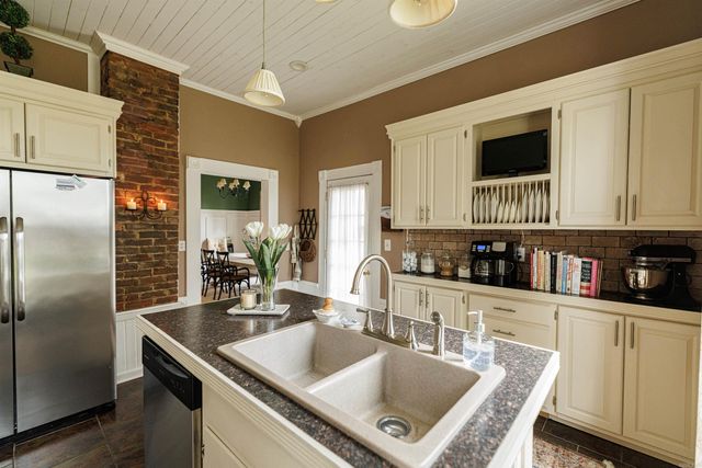 65 Mulberry Street, Quitman, AR 72131