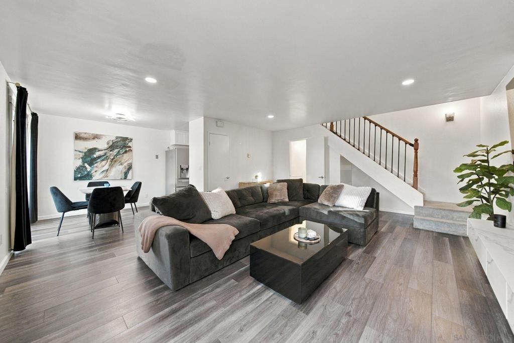 6516 Omega Dr, San Diego, CA 92139 — exterior