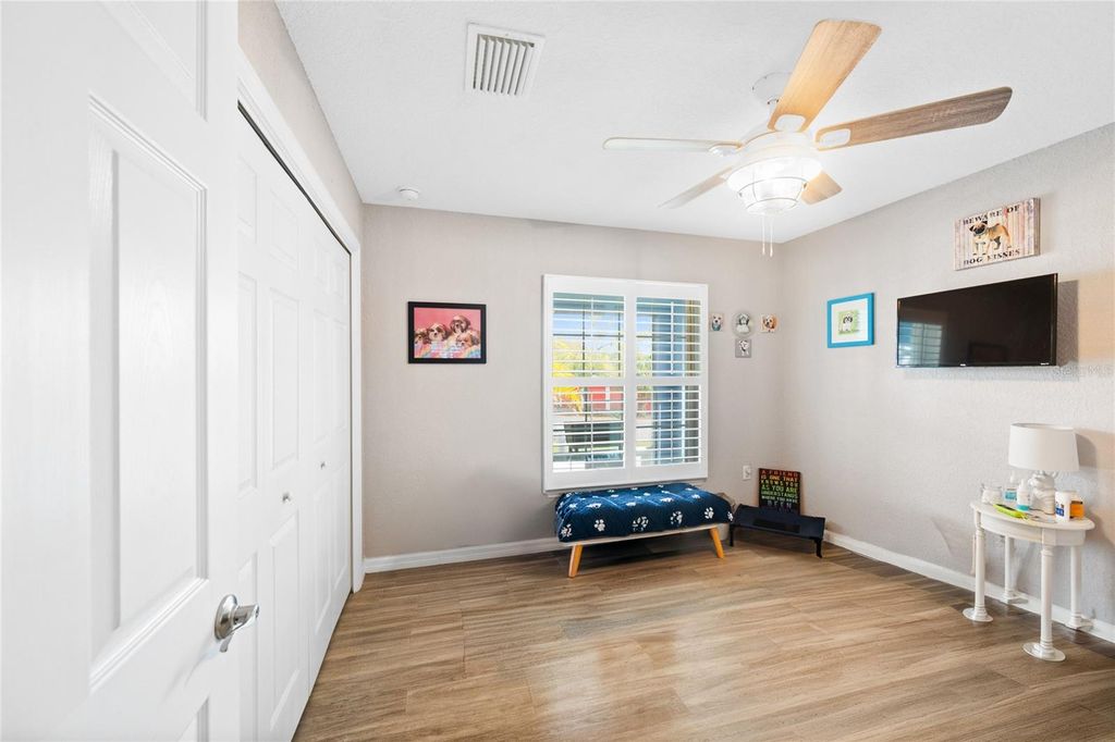 Image 19 of property listing at 9430 SE 158TH STREET, Summerfield, FL 34491