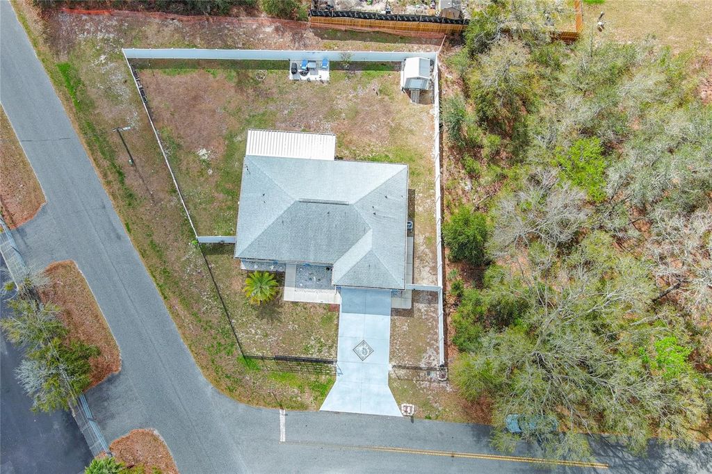 Image 26 of property listing at 9430 SE 158TH STREET, Summerfield, FL 34491