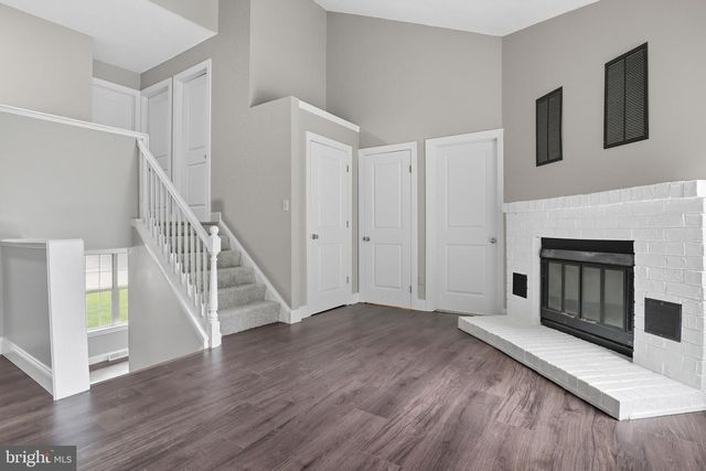 4119 GREYWOOD DR, York, PA 17402