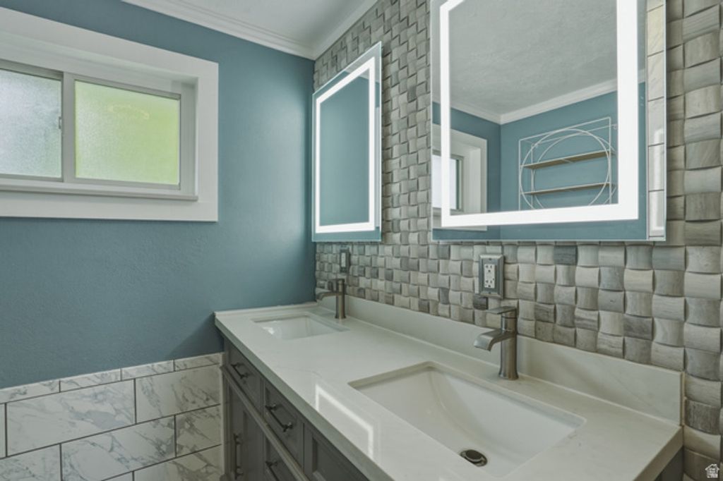Image 19 of property listing at 500 N 800 E, Springville, UT 84663