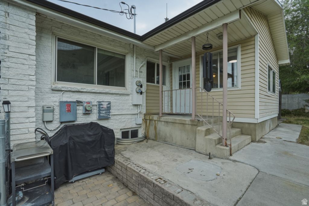 Image 39 of property listing at 500 N 800 E, Springville, UT 84663