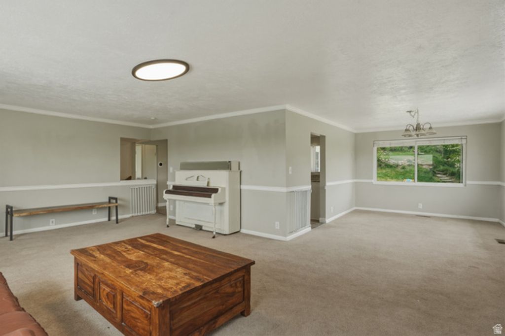 Image 7 of property listing at 500 N 800 E, Springville, UT 84663