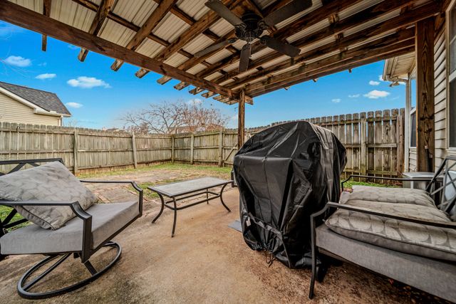 1521 Carrick Dr, Murfreesboro, TN 37128