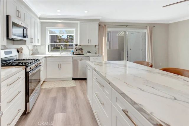 26381 Waterford, Lake Forest, CA 92630